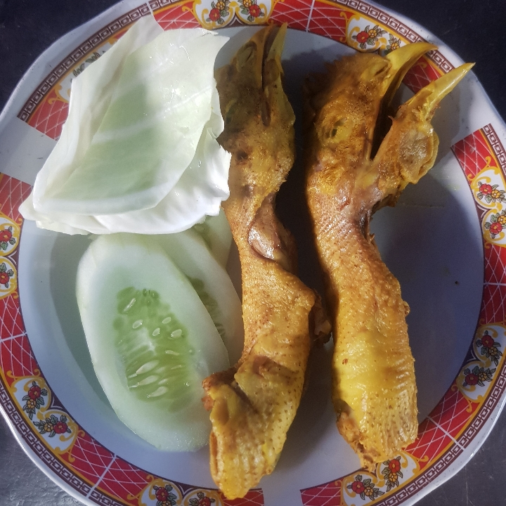 Kepala Ayam Sayur