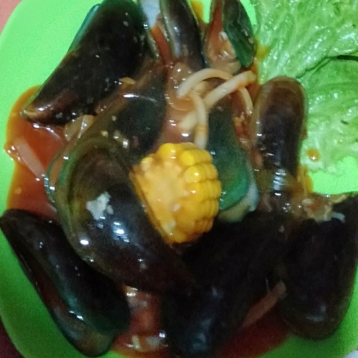 Kerang Hijau Asam Pedas