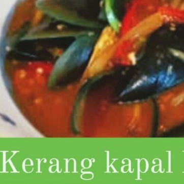 Kerang Kapal Hijau Saus Padang