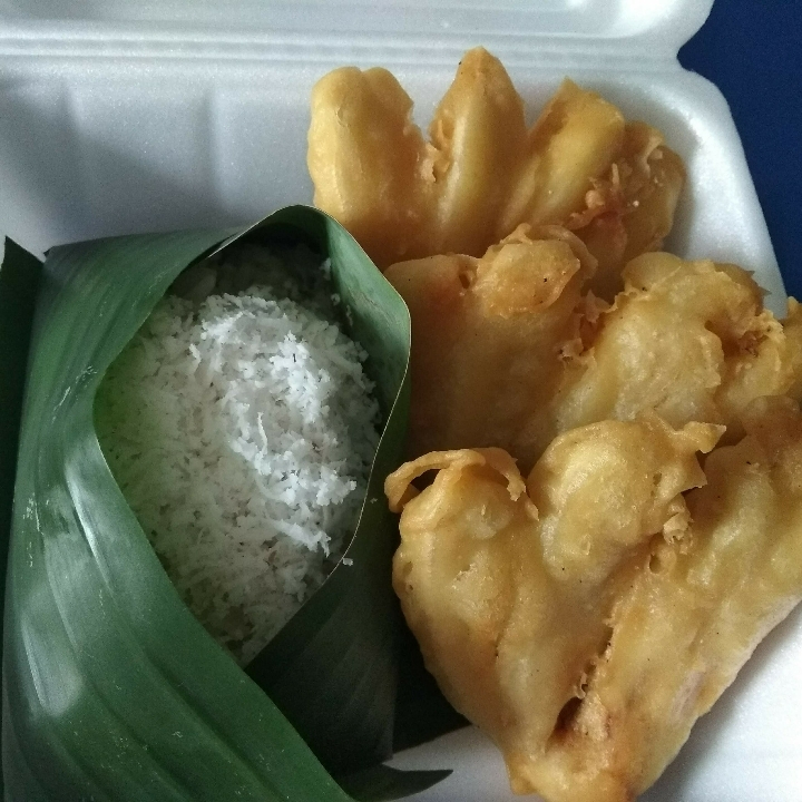 Ketan Goreng Pisang