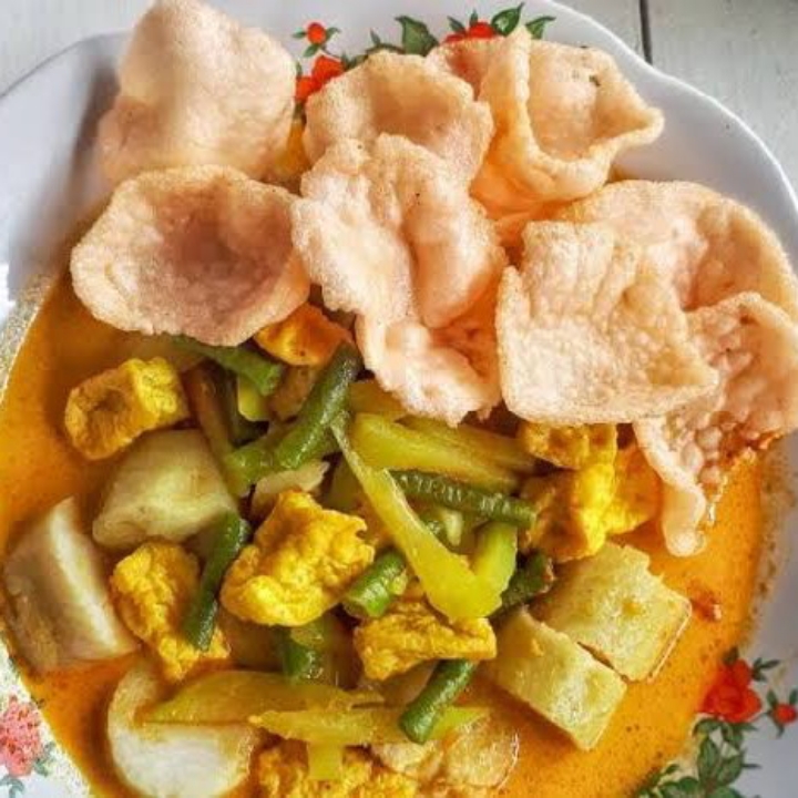 Ketupat Sayur