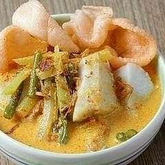 Ketupat Dan Lontong Sayur Biasa