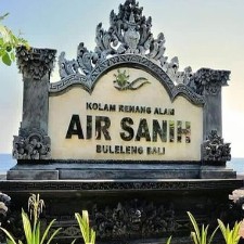 Kolam Renang Air Sanih