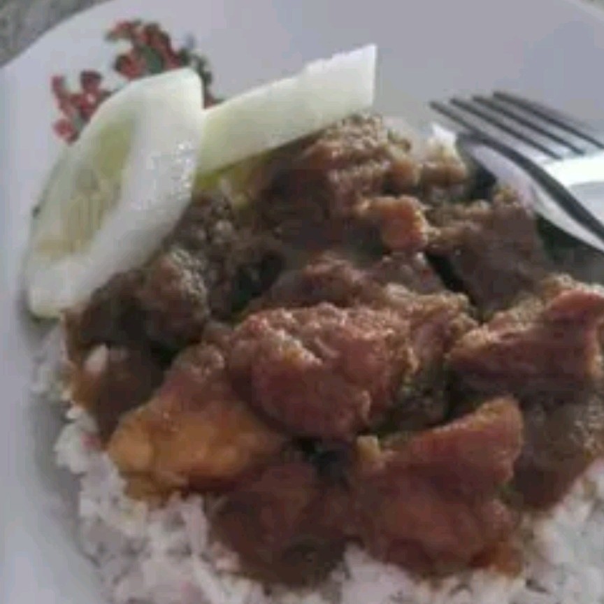 Krengsengan Daging Super Dan Nasi