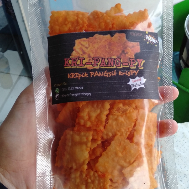 Kripik Pangsit Balado