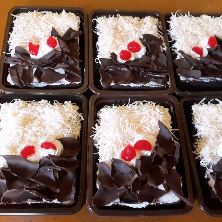 Kue BF 2 Topping Keju Dan Coklat