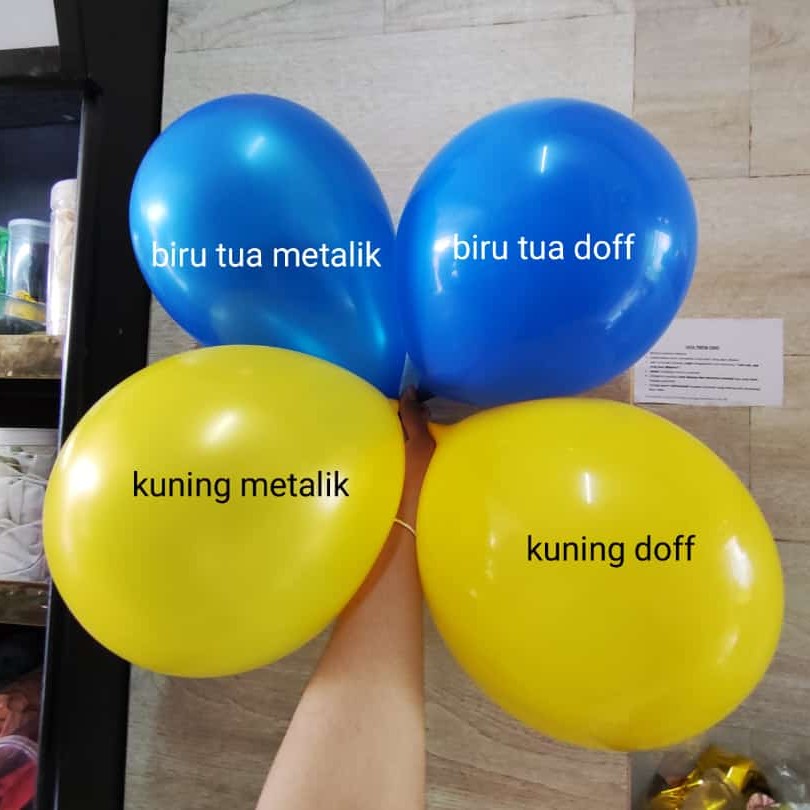 Kuning Dan Biru Tua Metalik Doff