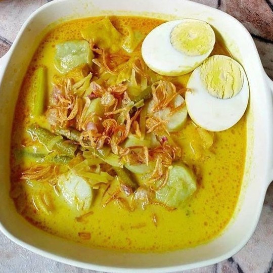 Kupat Sayur