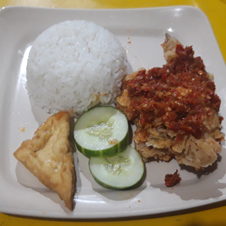 Ayam Goreng 3