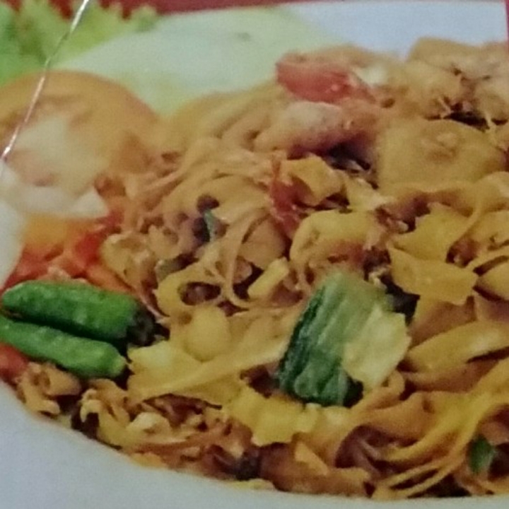 Kwe Tiaw Goreng Baso