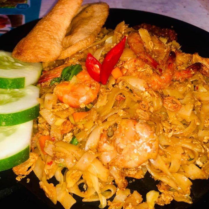 Kwetiau Goreng Ayam