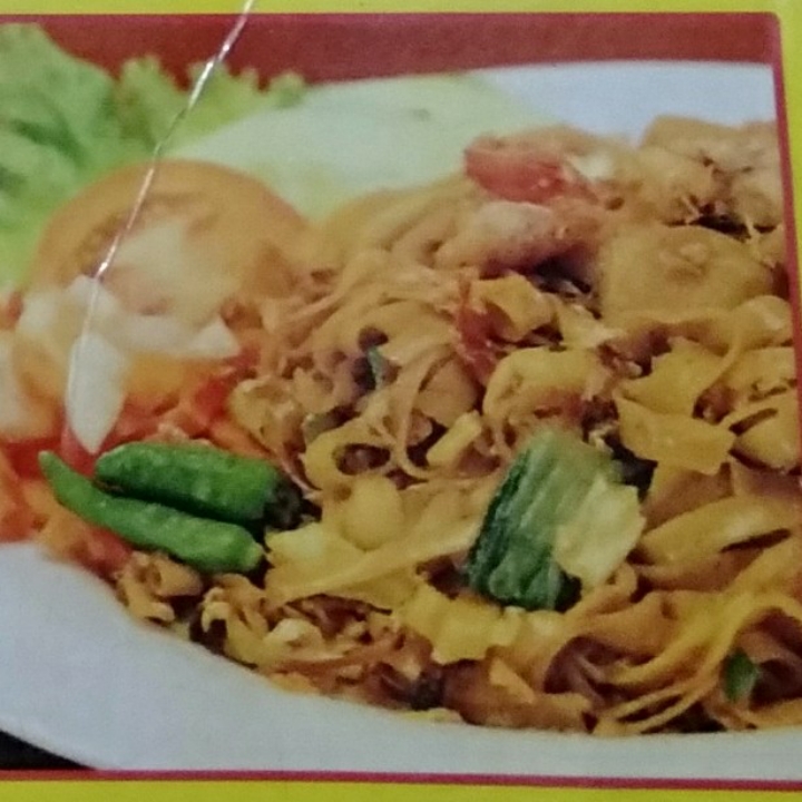 Kwetiau Goreng Special