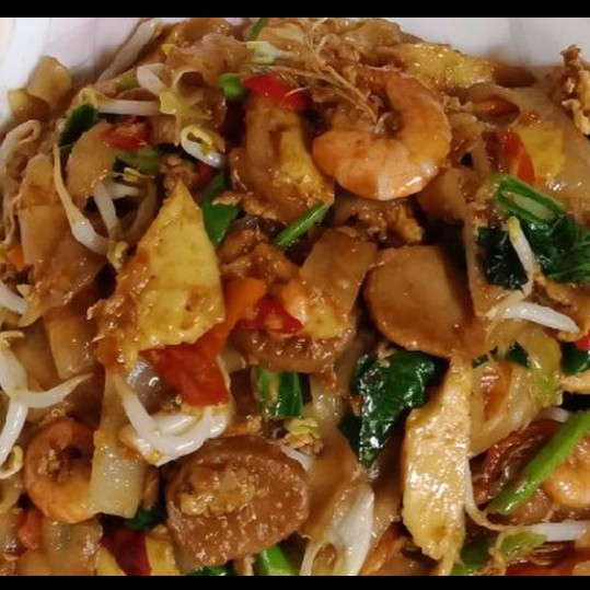 Kwetiauw Goreng Special Komplit