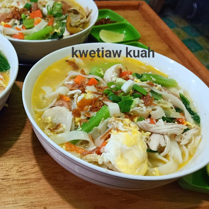 Kwetiaw Kuah