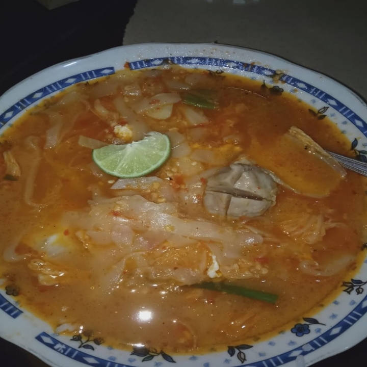 Kwetiaw kuah 