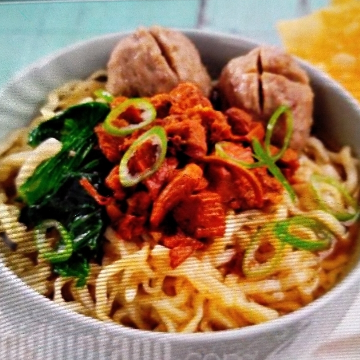 Kwetiu bakso pangsit