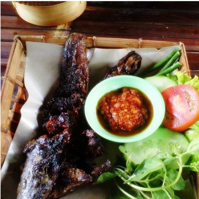 LELE BAKAR Dan NASI