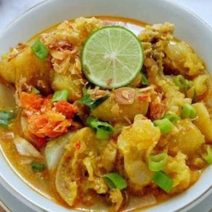 Lontong Kikil Surabaya Snack