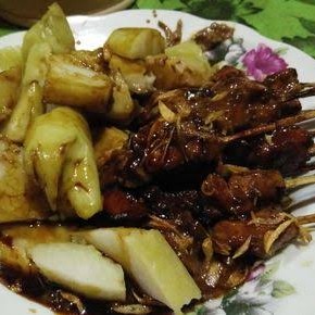 LONTONG SATE AYAM