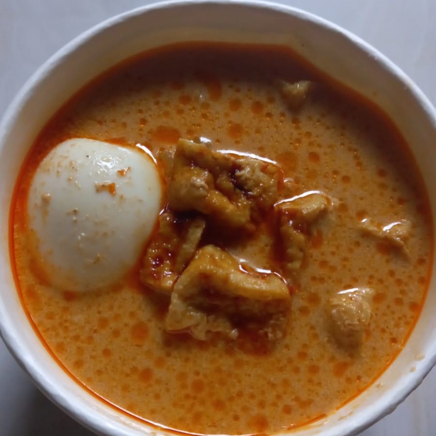 LONTONG TAHU TELOR