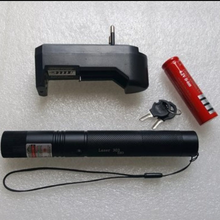 Laser Pointer everio 303 Green Laser Pointer Batre Charger 18650 4