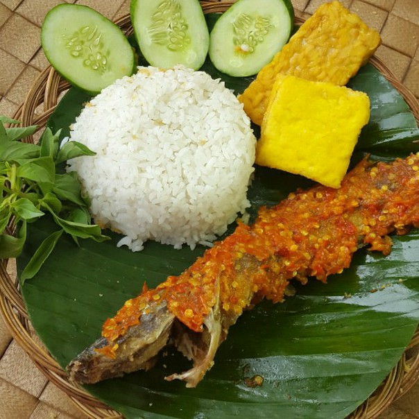 Paket Lele Bakar