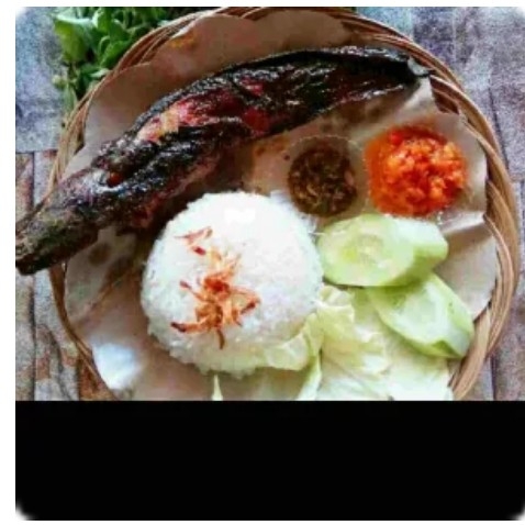 Lele Bakar Dan Nasi