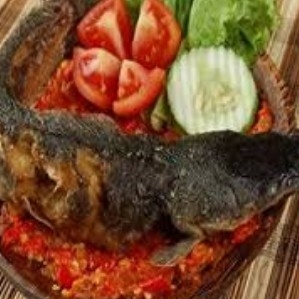 Lele Goreng Penyet  Lalapan Sambal