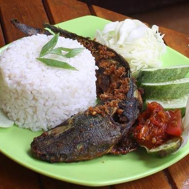 Lele Panggang Nasi Biasa