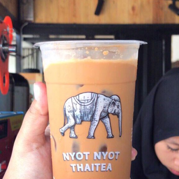 Lemonade Thai Tea