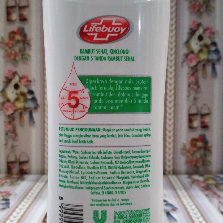 Lifebuoy Strong Shiny Shampoo 2