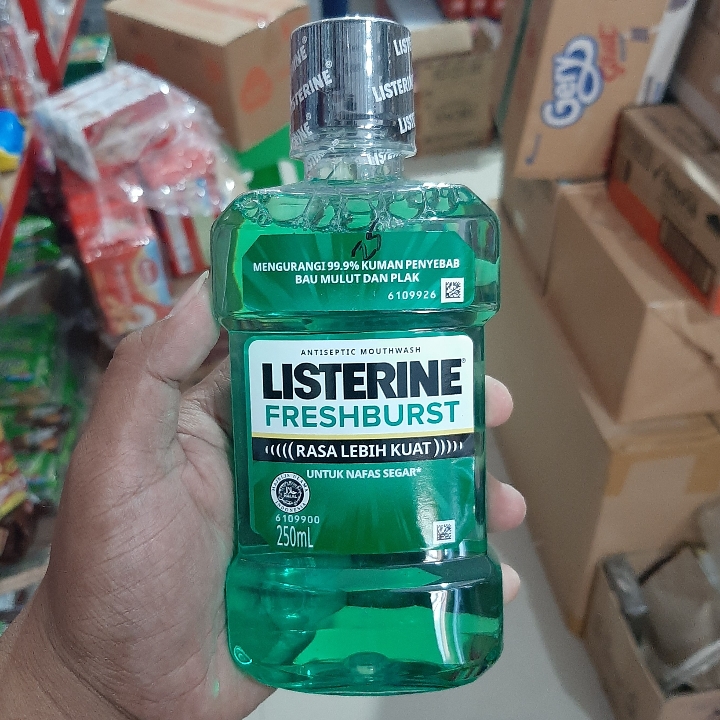 Listerine 250ml 2