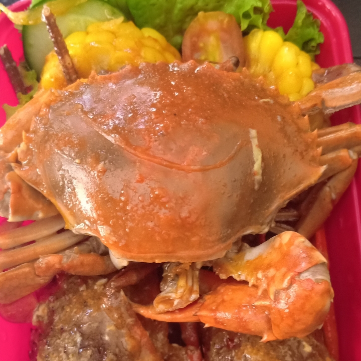 Lobster Kepiting Saus Padang Atau Saus Balado