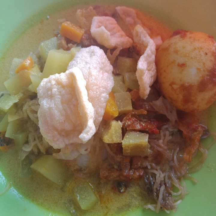 Lontong