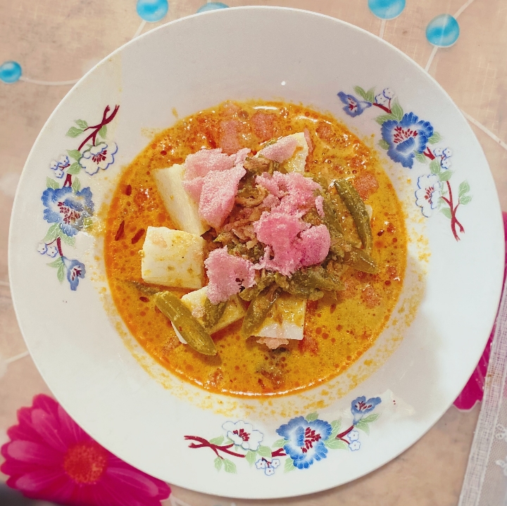 Lontong Gulai