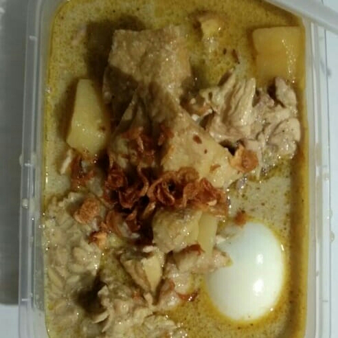 Lontong Kari Ayam