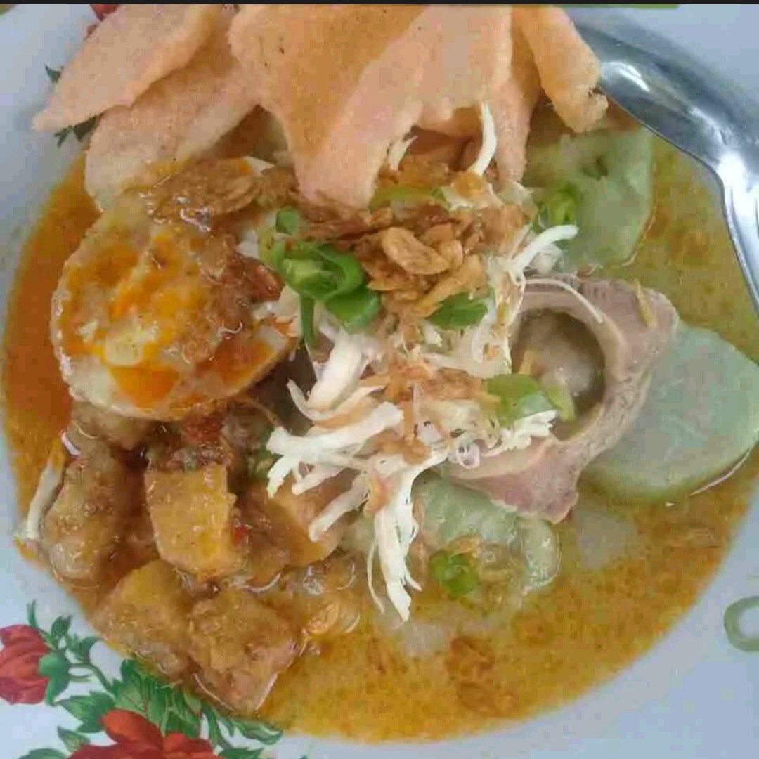 Lontong Opor Biasa