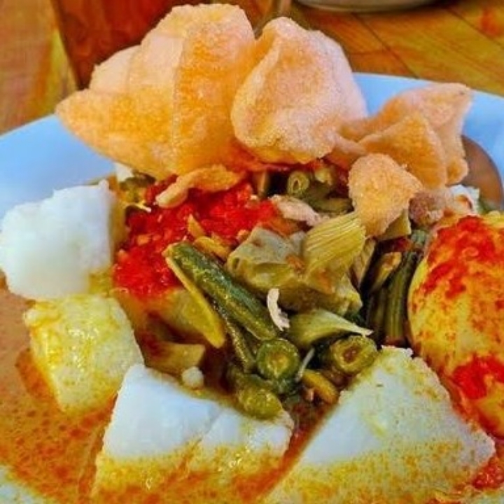 Lontong Sayur 