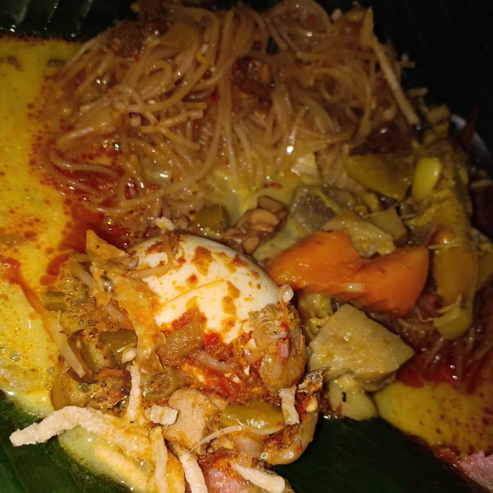 Lontong Sayur