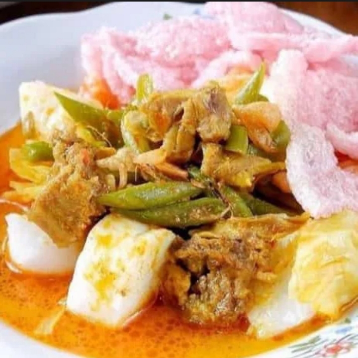 Lontong Sayur Dan Tahu