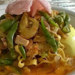 Lontong Sayur Telur 