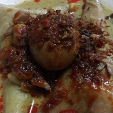 Lontong Sayur Telur