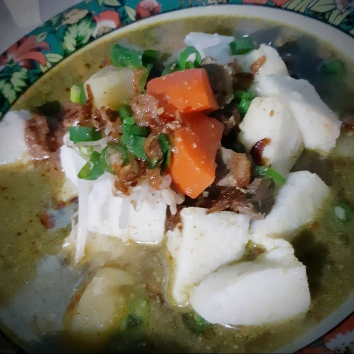 Lontong Soto