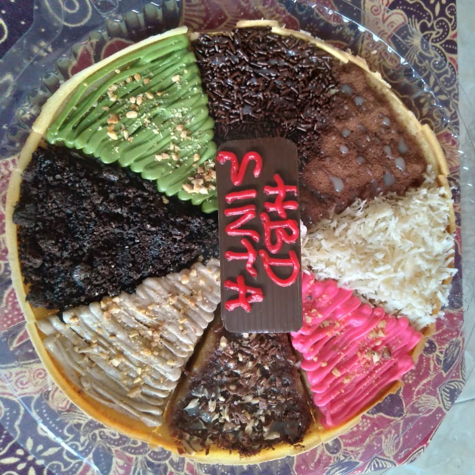 MARTABAK 8 RASA