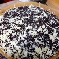 MARTABAK BANGKA COKLAT