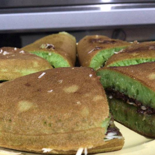 MARTABAK KACANG IJO