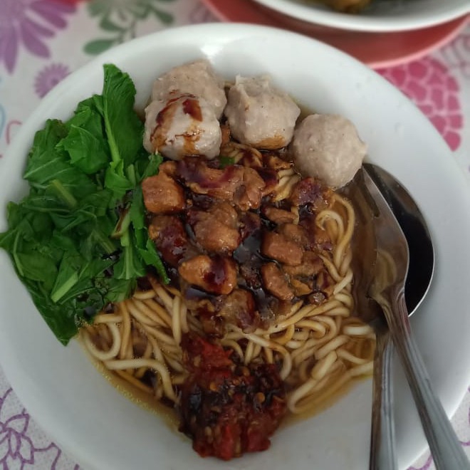 MIE AYAM BAKSO