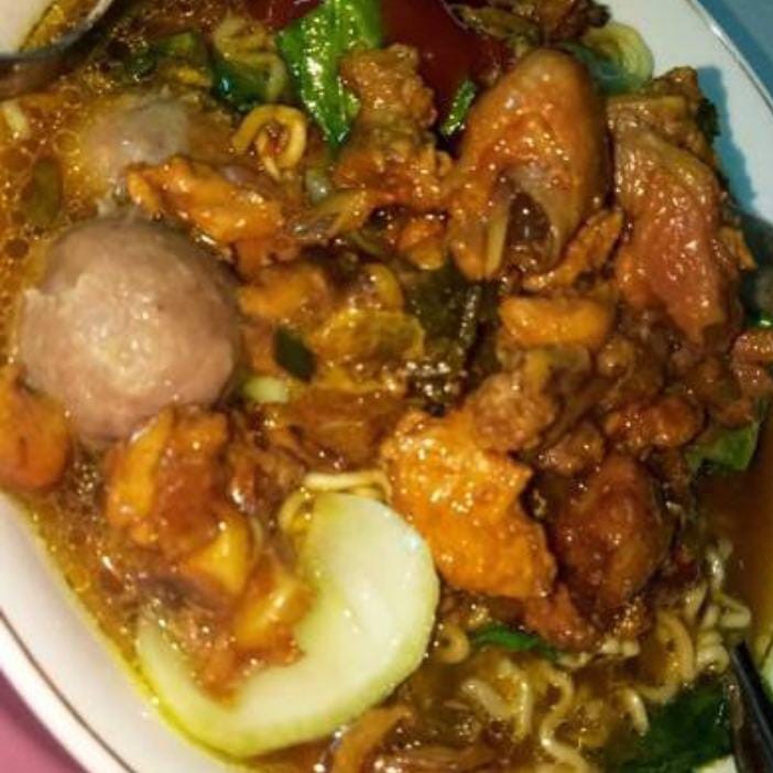 MIE AYAM BASO