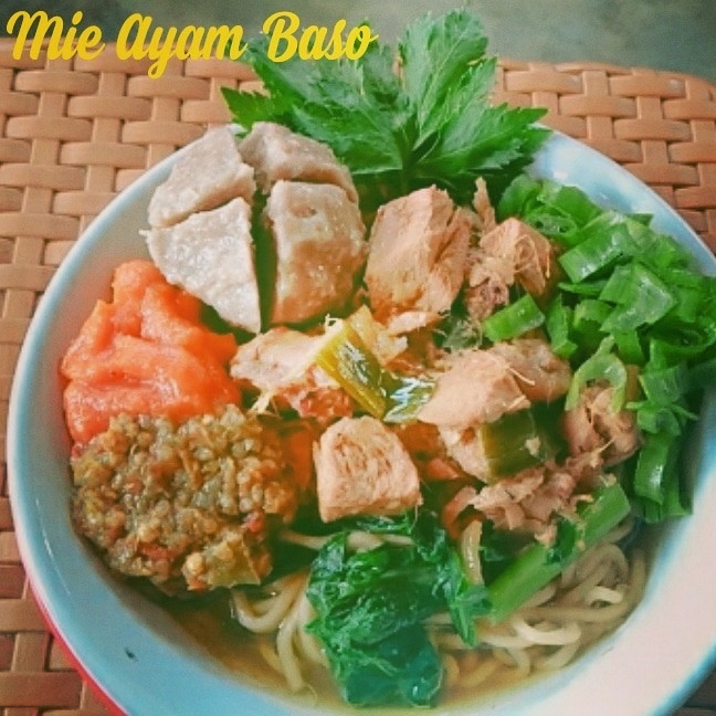 MIE AYAM BASO