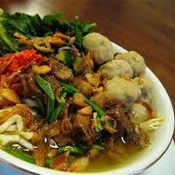 MIE AYAM BASO SETENGGAH PORSI